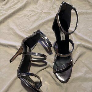 Steve Madden 3-Strap Metallic Silver 4” Heels – Women’s 9 – Worn Once